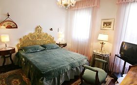 B&B Il Glicine Fiorito